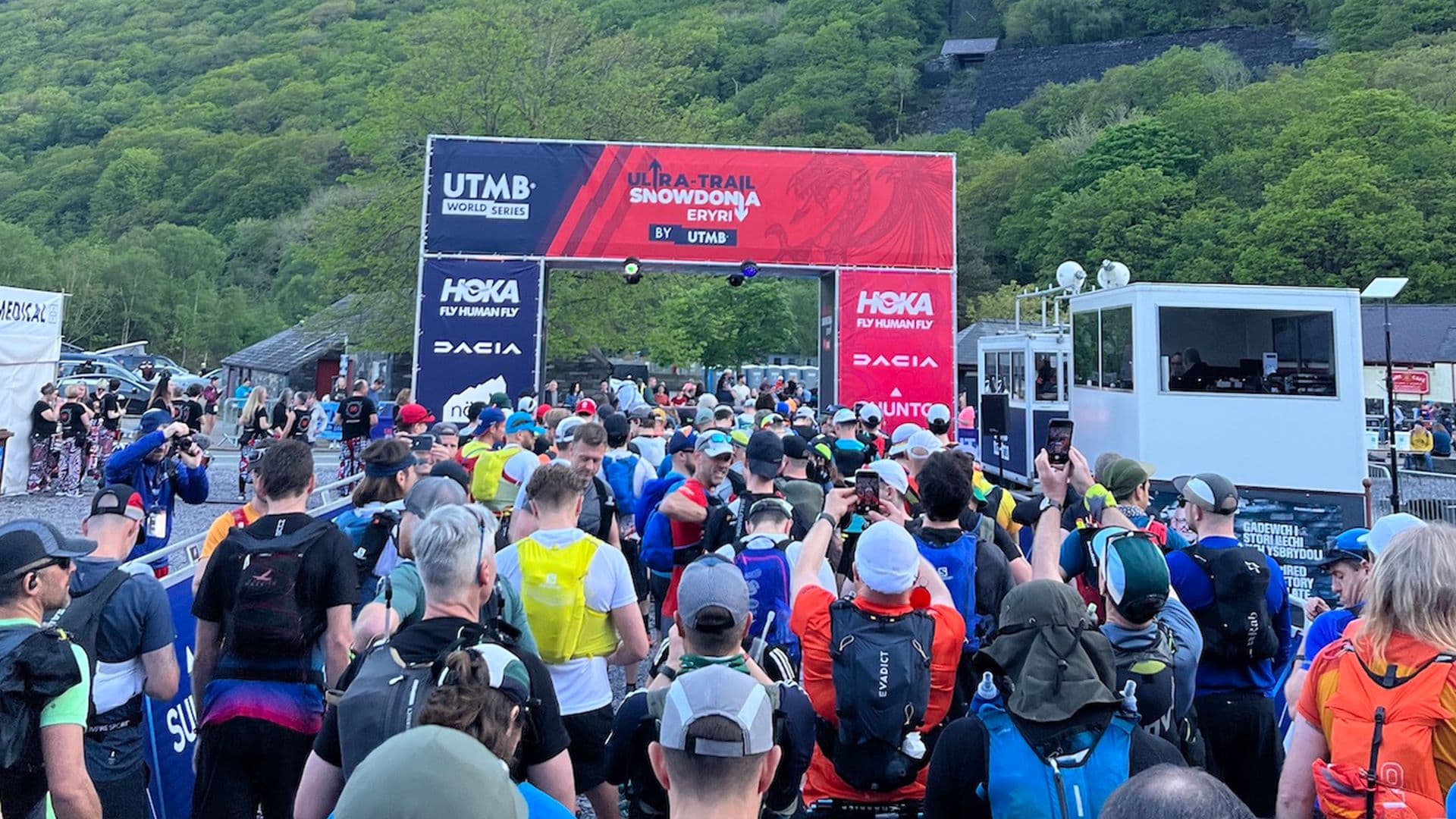 Tablet & Desktop image