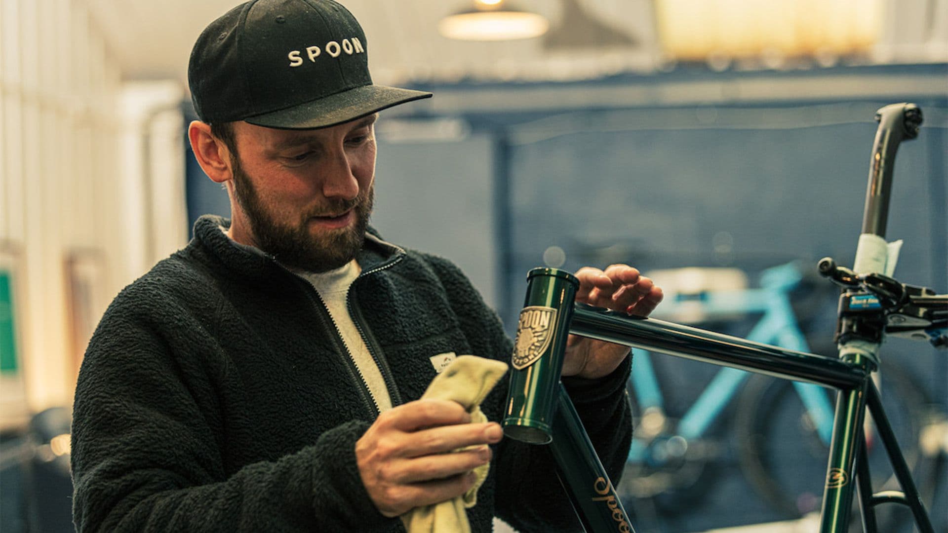 Tablet & Desktop image