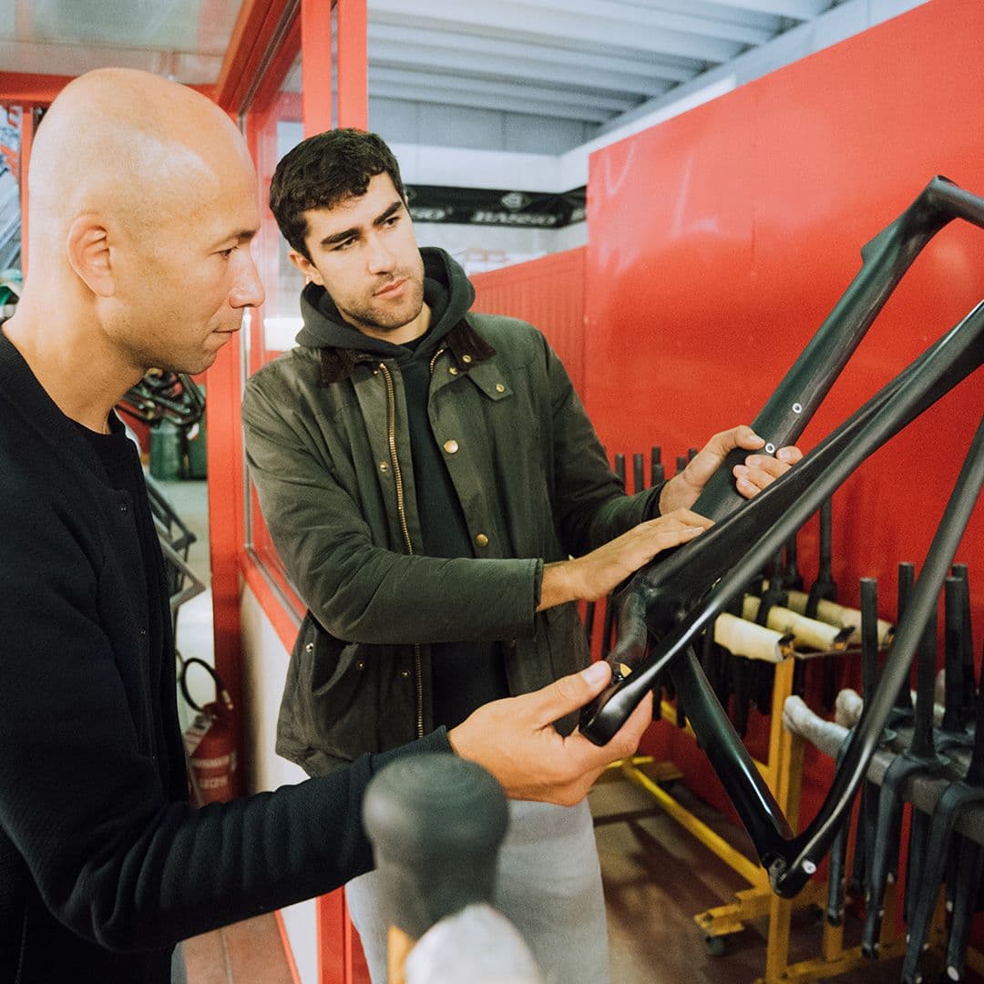 Basso bike frame inspection